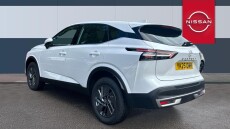 Nissan Qashqai 1.3 DiG-T MH Acenta Premium 5dr Petrol Hatchback